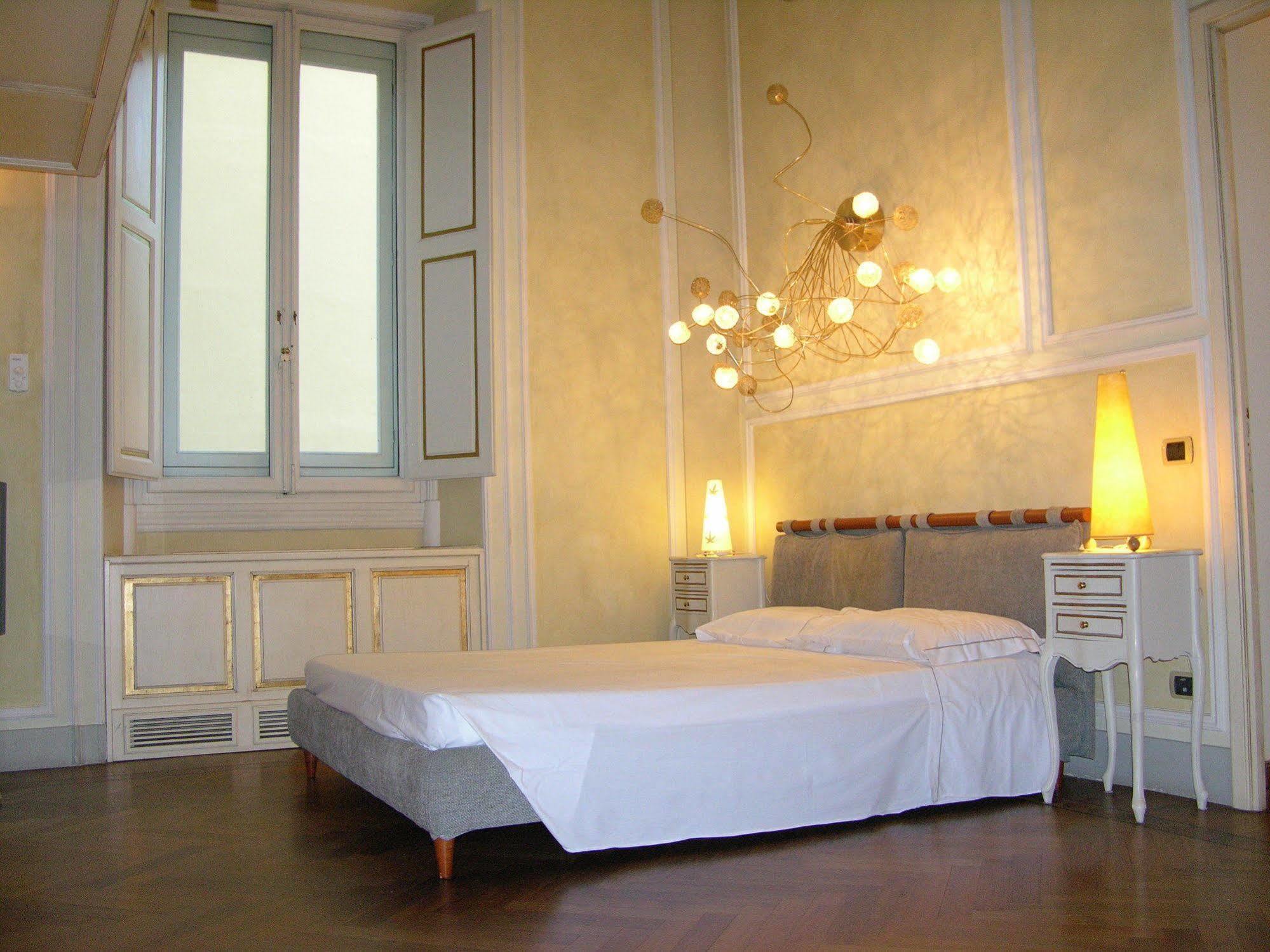 Booking Firenze Appartamenti Zewnętrze zdjęcie